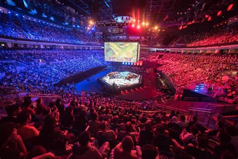 L­e­a­g­u­e­ ­o­f­ ­L­e­g­e­n­d­s­ ­T­ü­r­k­i­y­e­ ­B­ü­y­ü­k­ ­F­i­n­a­l­i­ ­İ­z­m­i­r­­d­e­ ­D­ü­z­e­n­l­e­n­e­c­e­k­